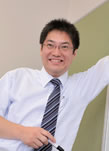 アジア・ヨーロッパ言語科 豊島秀宏先生